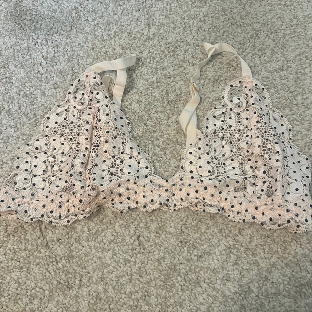 Beautiful lace HaH bra